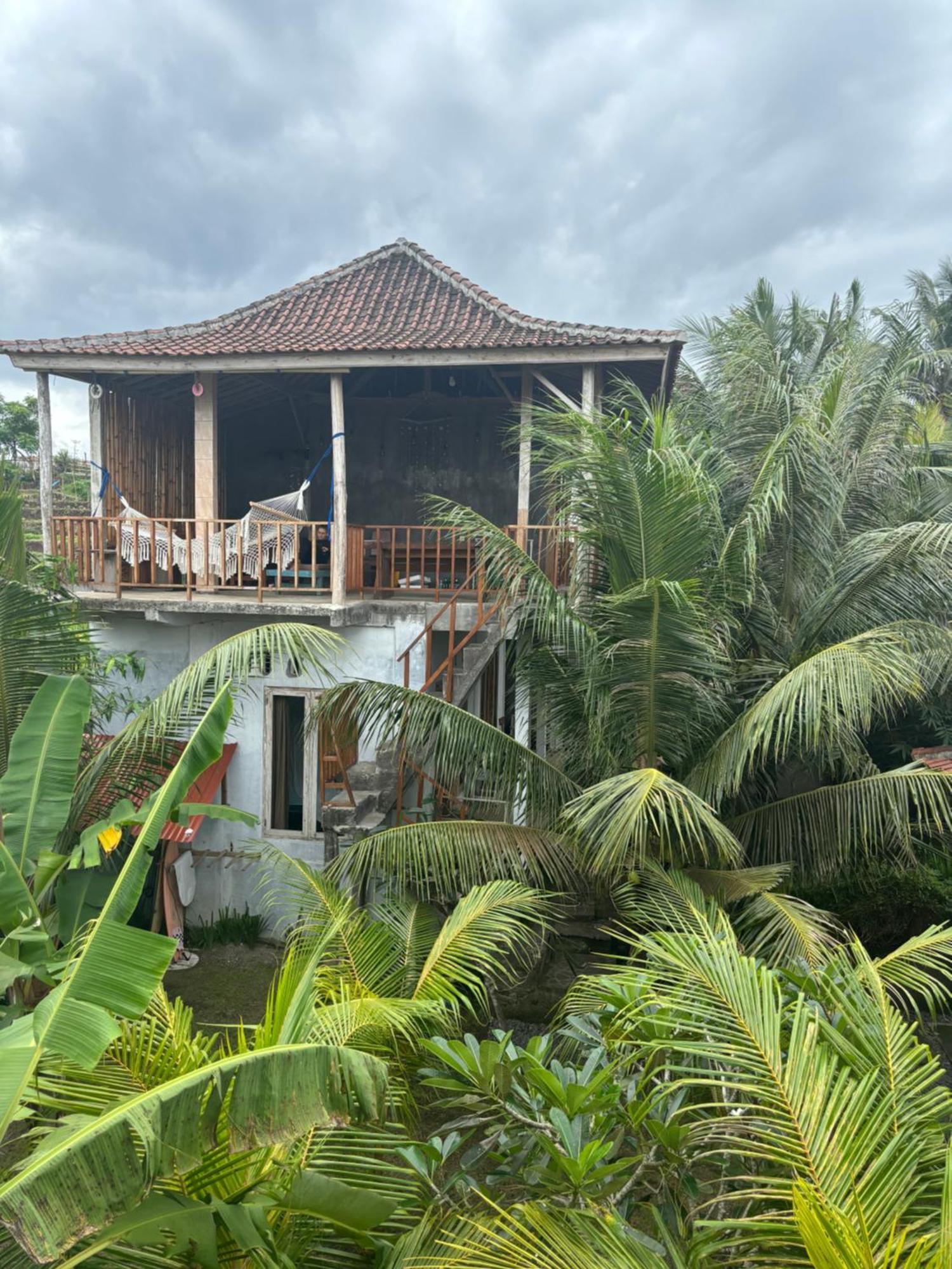 The Nyamo Surf & Stay Pulukan Zewnętrze zdjęcie