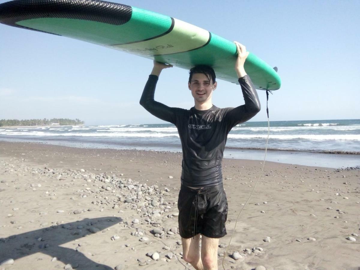 The Nyamo Surf & Stay Pulukan Zewnętrze zdjęcie