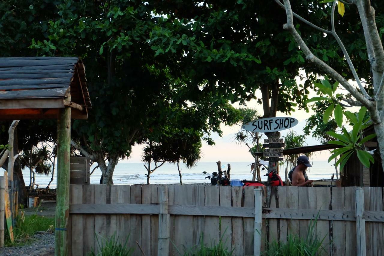 The Nyamo Surf & Stay Pulukan Zewnętrze zdjęcie